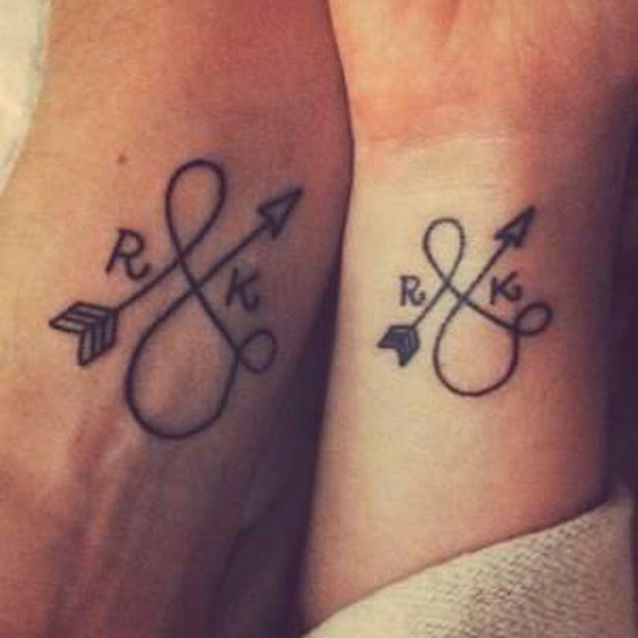 Modèle tatouage couple