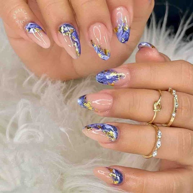 Here are the 10 most popular manicures of the moment on Instagram 5 The marbled manicure