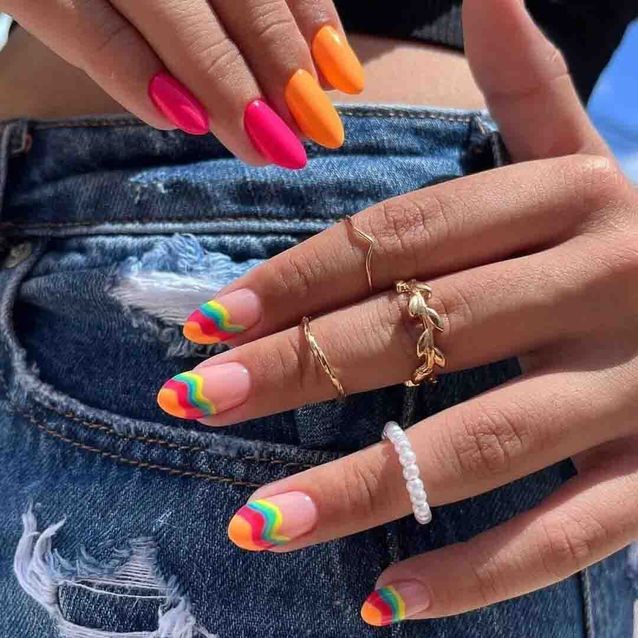 Here are the 10 most popular manicures of the moment on Instagram 6 neon manicure
