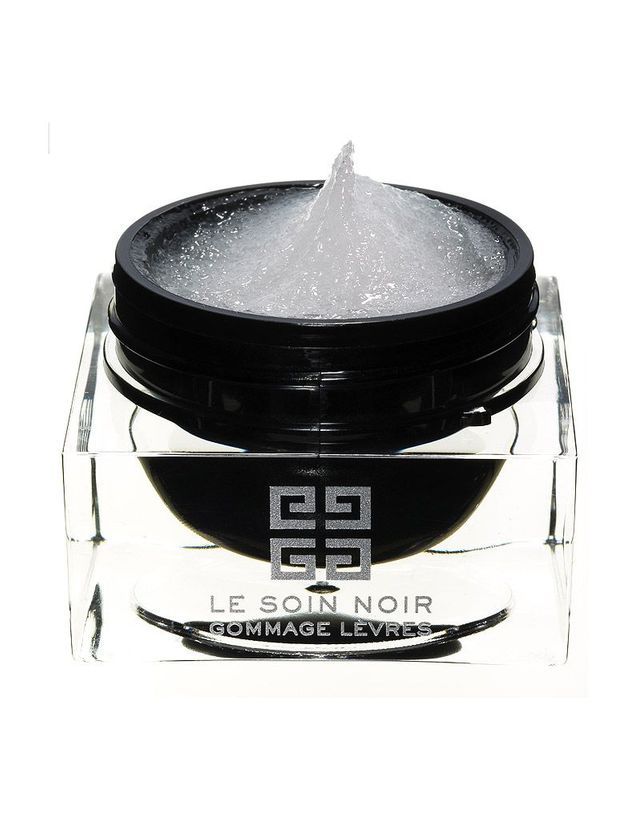 Le Soin Noir Lèvres, Givenchy, gommage 10 ml + baume 10 ml, 79 € - Les  cosmétos fétiches des filles de la rédac' - Elle