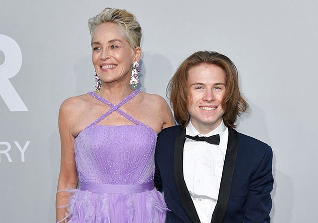 Cannes 2021 : Sharon Stone dévoile les coulisses du gala de l’AmfAR avec son fils Roan 