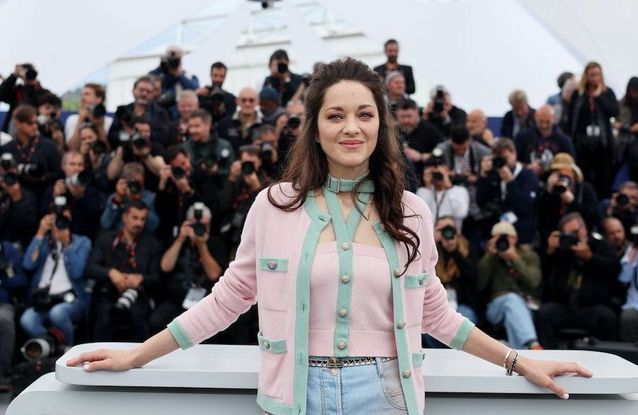 Alicia Vikander, Marion Cotillard Photos in Cannes 2023 Photo