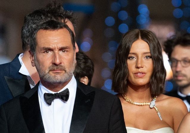 Cannes 2022 : Adèle Exarchopoulos émerveille la Croisette aux côtés de Gilles Lellouche