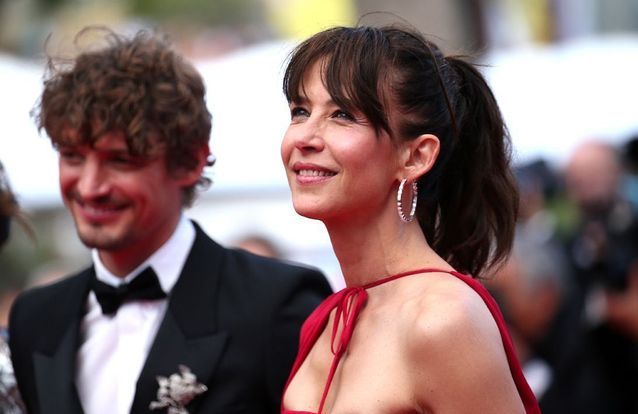 Cannes 2022 : Sophie Marceau, Bella Hadid... Tapis rouge ultra-glamour pour les 75 ans du Festival