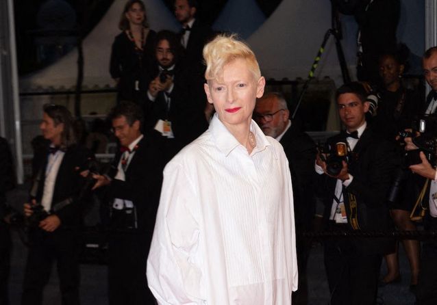 Cannes 2022 : Tilda Swinton illumine la Croisette face à Vicky Krieps