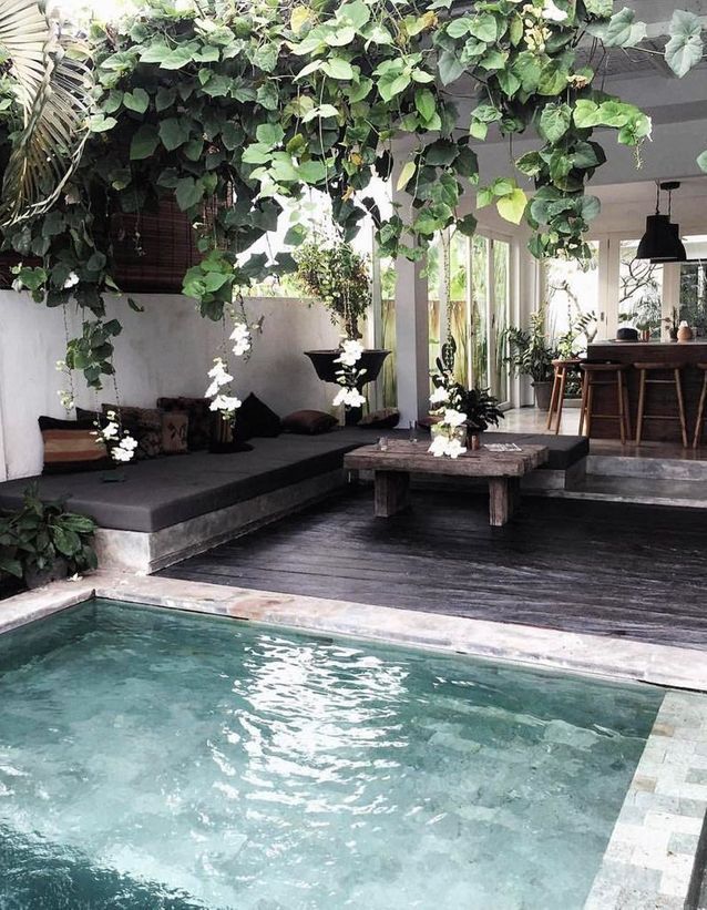 Une petite piscine comme à Bali