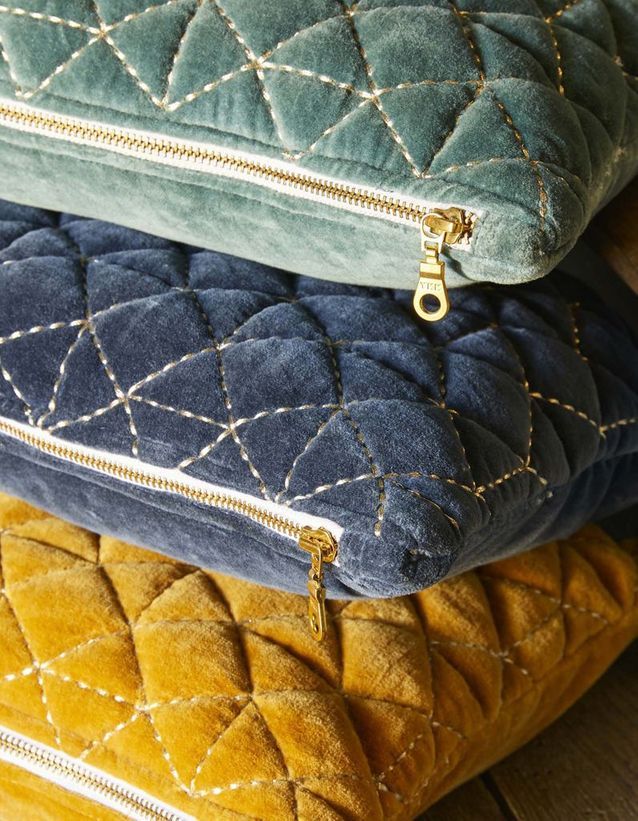 madura coussin velours