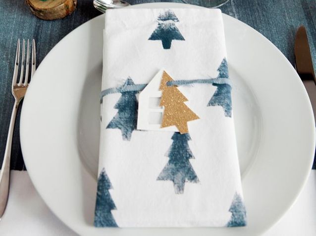 La serviette de Noël pour une table moderne et accueillante - Mydrap
