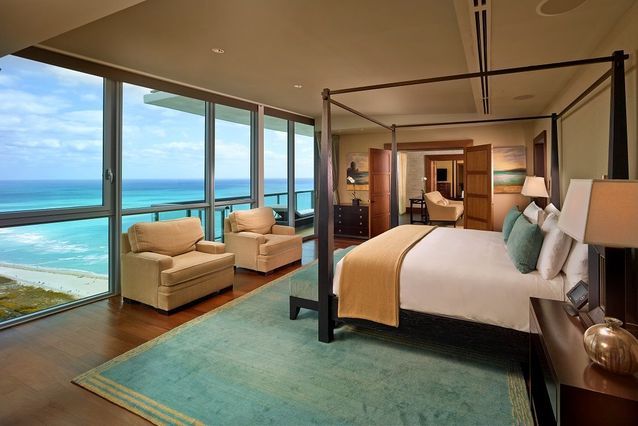 Suite Océan vue plage South Beach et océan Atlantique, The Setai Miami Beach, Etats-Unis
