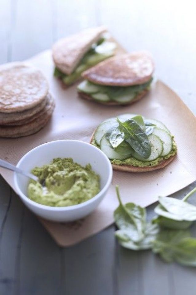 Recette minceur soir : pancakes au sarrasin houmous de petits pois