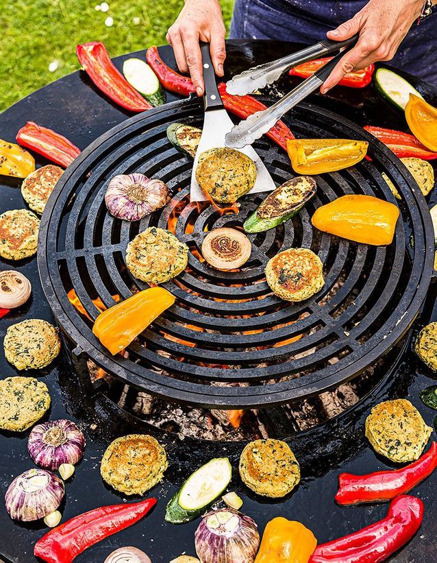 Galettes végétariennes aux pois chiches et légumes grillés
