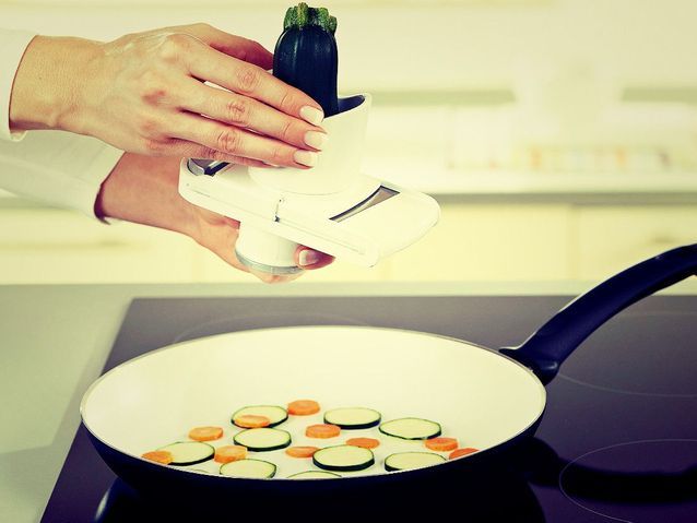 Moule en silicone Spanish omelette, Lékué - Cadeaux pour foodista à moins  de 25 euros - Elle à Table