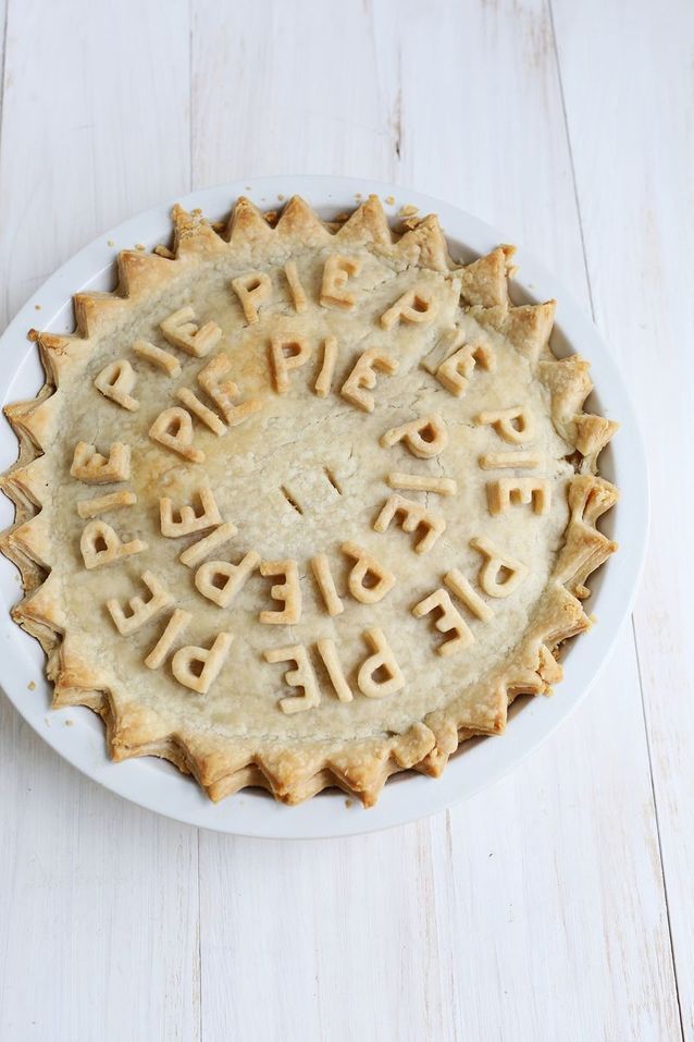 Décoration de tarte avec des lettres - 13 belles idées pour sublimer une tarte classique - Elle ...