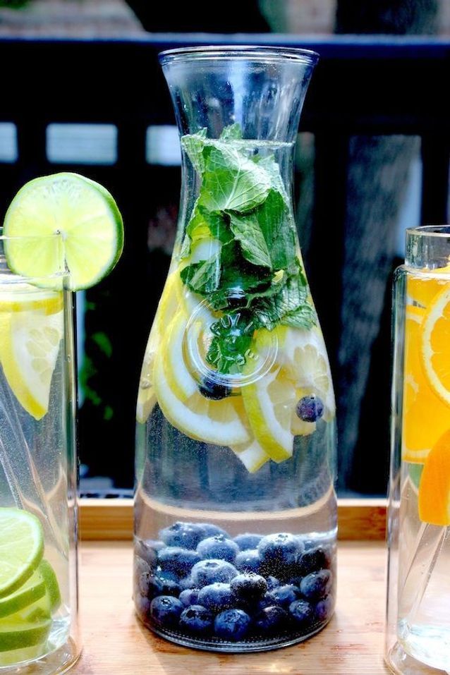 Eau détox citron myrtille menthe - Des eaux détox pour s Eau détox citron myrtille menthe - Des eaux détox pour s