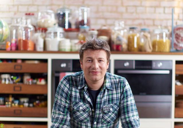 Jamie Oliver : 4 dîners en moins de 15 minutes