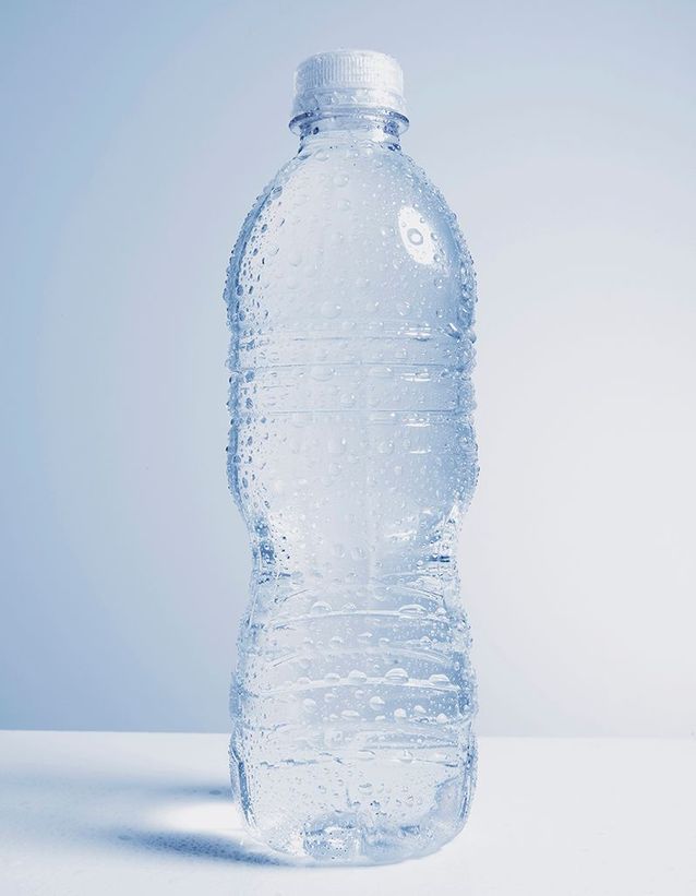 Les bouteilles d’eau en plastique