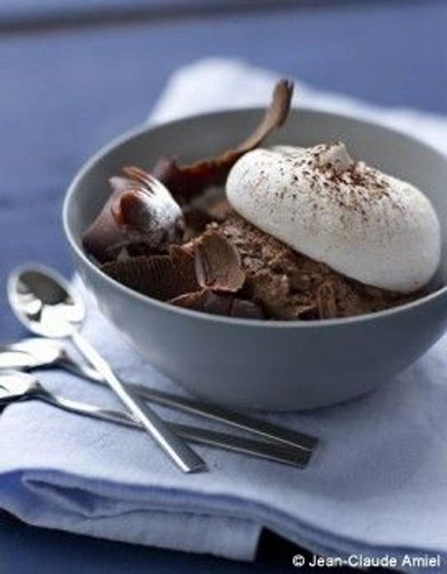 Meringues et mousse au chocolat Que faire avec une tablette de