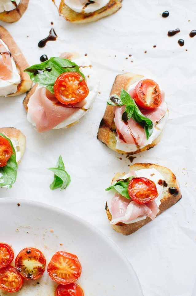 Crostini prosciutto burrata Burrata & co Elle à Table