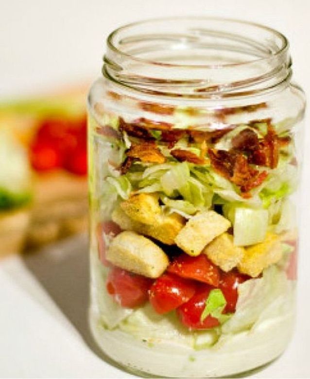 Salade BLT en bocal