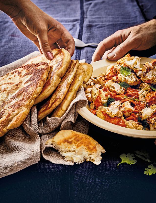 Kalafior w stylu tikka masala i naany