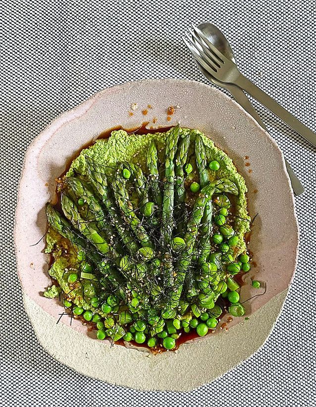 Asperges et petits pois à la japonaise