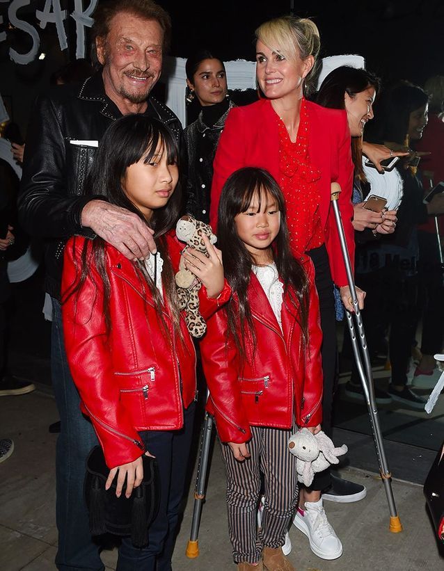 Jade et Joy - Johnny Hallyday, une vie en photos - Elle