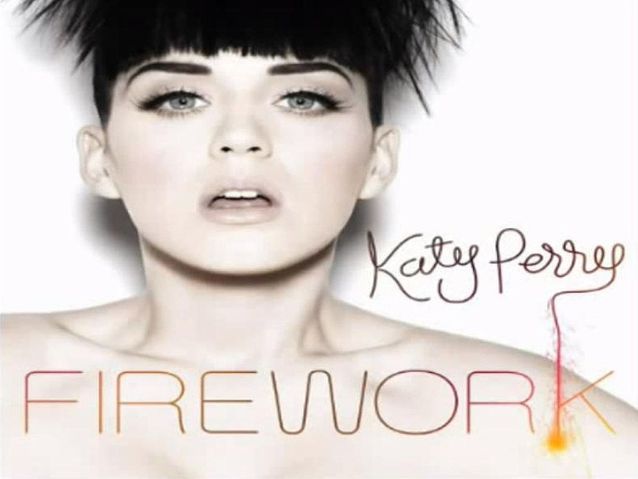 Katy Perry sur « Firework »