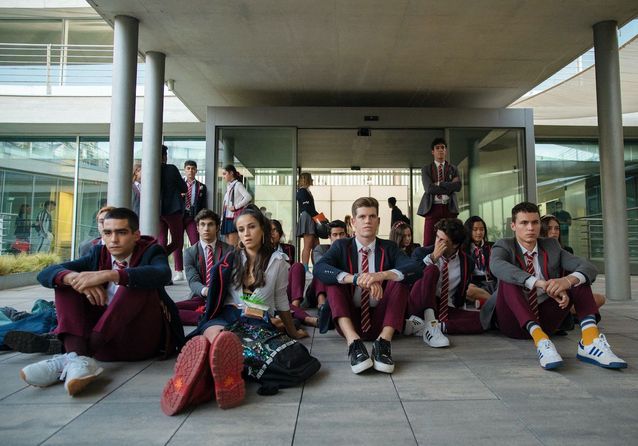 Élite saison 4 : on connaît enfin la date de sortie sur ...