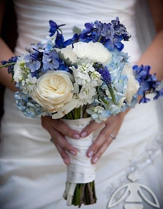Bouquet de mariée bleu - 20 beaux bouquets de mariée pour égayer votre robe  - Elle
