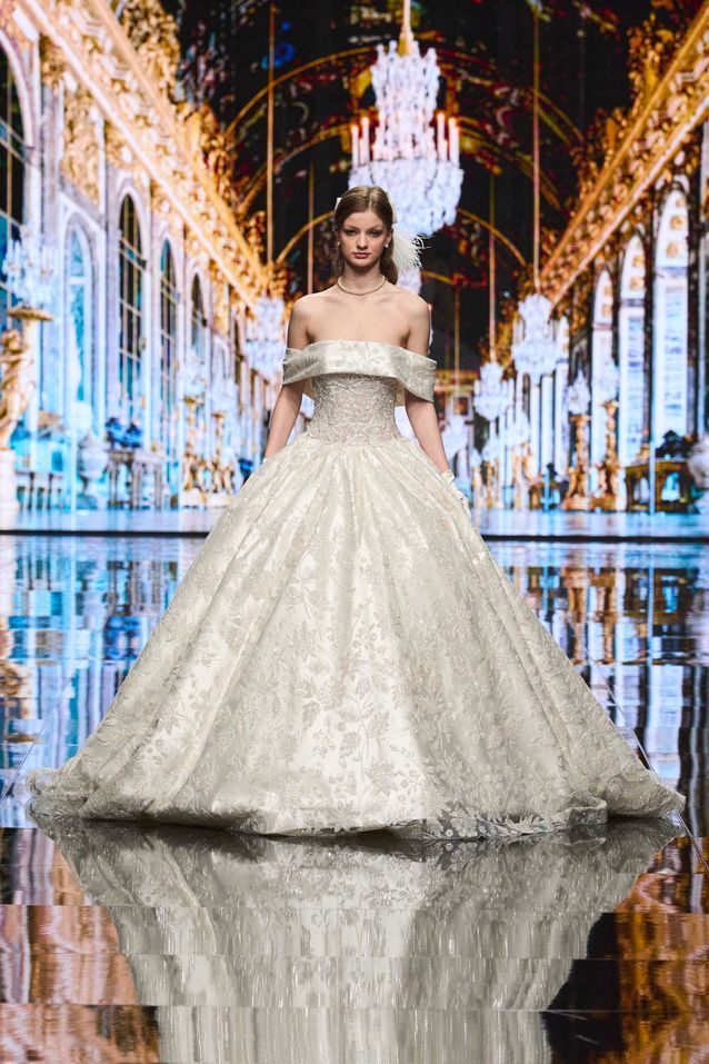 Robe de mariée haute couture top