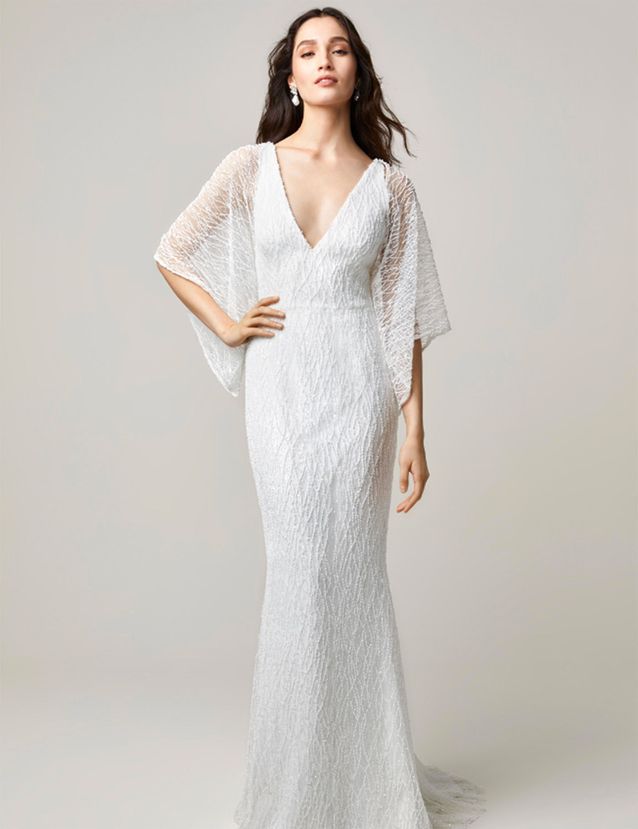 Robe 2216 avec une cape assortie de Jesus Peiro 50 robes de