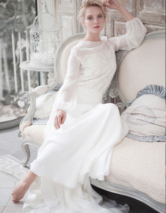 Robe De Mariée Dhiver Fluide 22 Robes De Mariée Dhiver éblouissantes Elle 