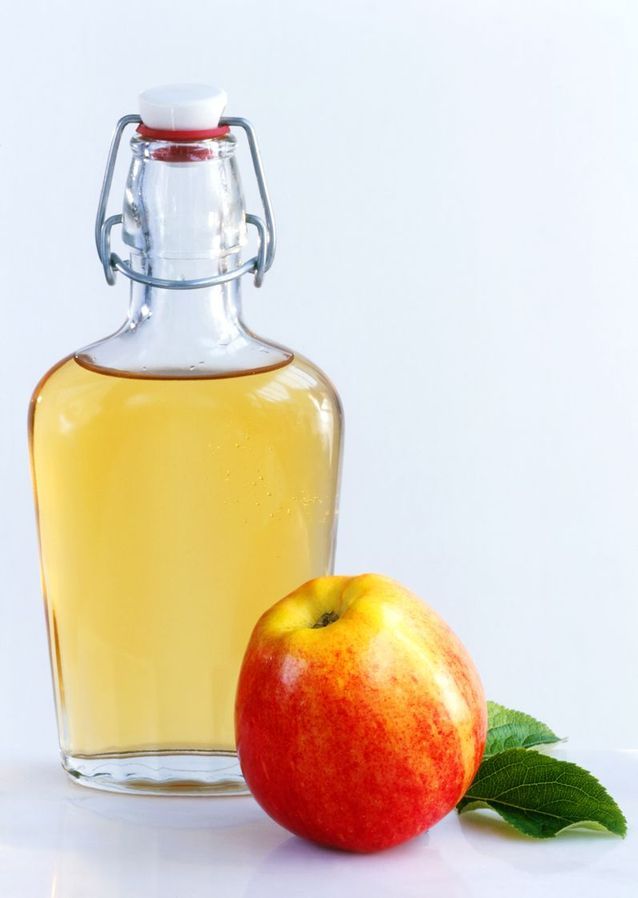 Les 6 bienfaits du vinaigre de cidre sur le corps et la santé [GUIDE]
