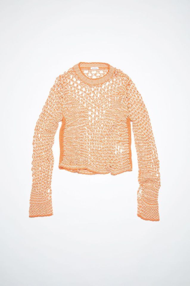Tendance mode printemps : des sacs aux vêtements, le filet s’impose Pull filet Acne - Tendance mode printemps : des sacs aux vêtements, le filet s’impose