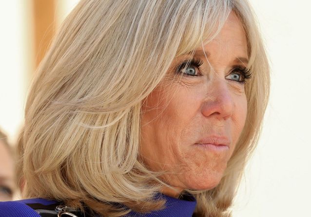 Brigitte Macron Reine Du Style Dans Sa Nouvelle Robe Bleue Elle