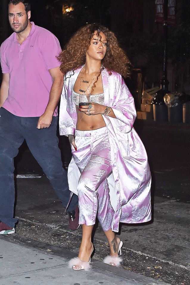La lingerie en total look nuit pour Rihanna
