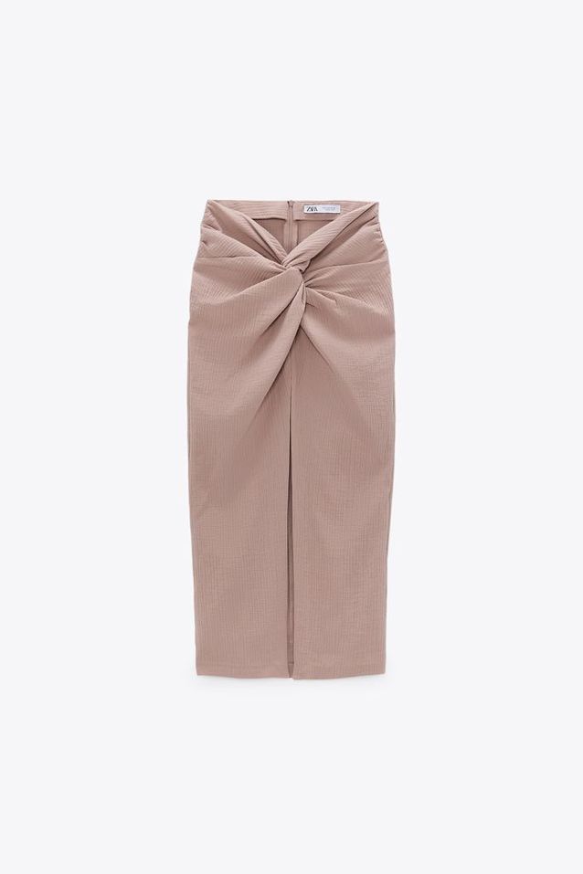 50 pi?�ces ?� shopper chez Zara pour le printemps-?�t?� - Elle