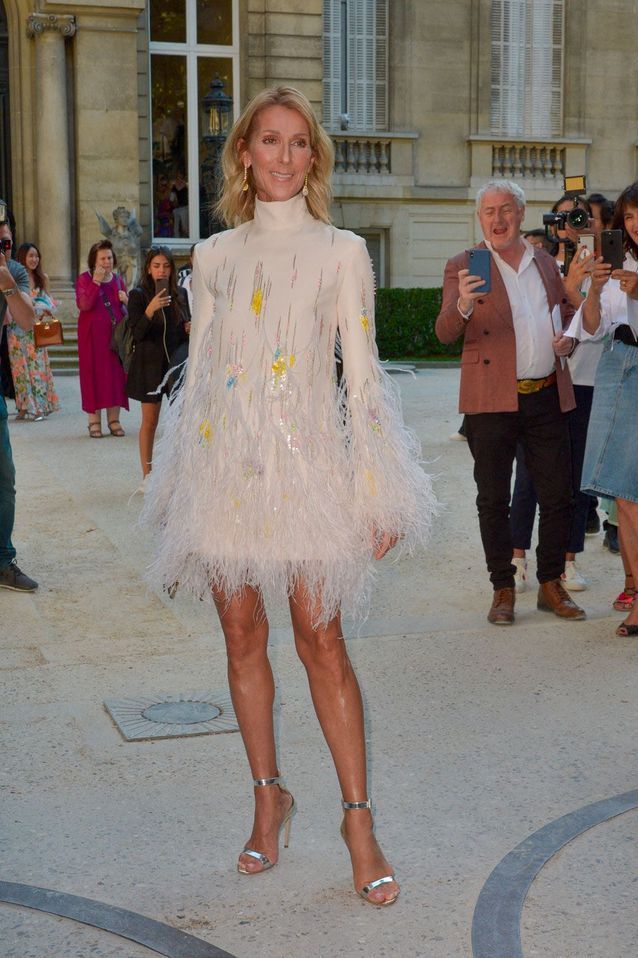 Celine Dion s impose en icone de mode a la Fashion Week de Paris Les 10 moments forts qui ont faconne la mode en 2019 Elle