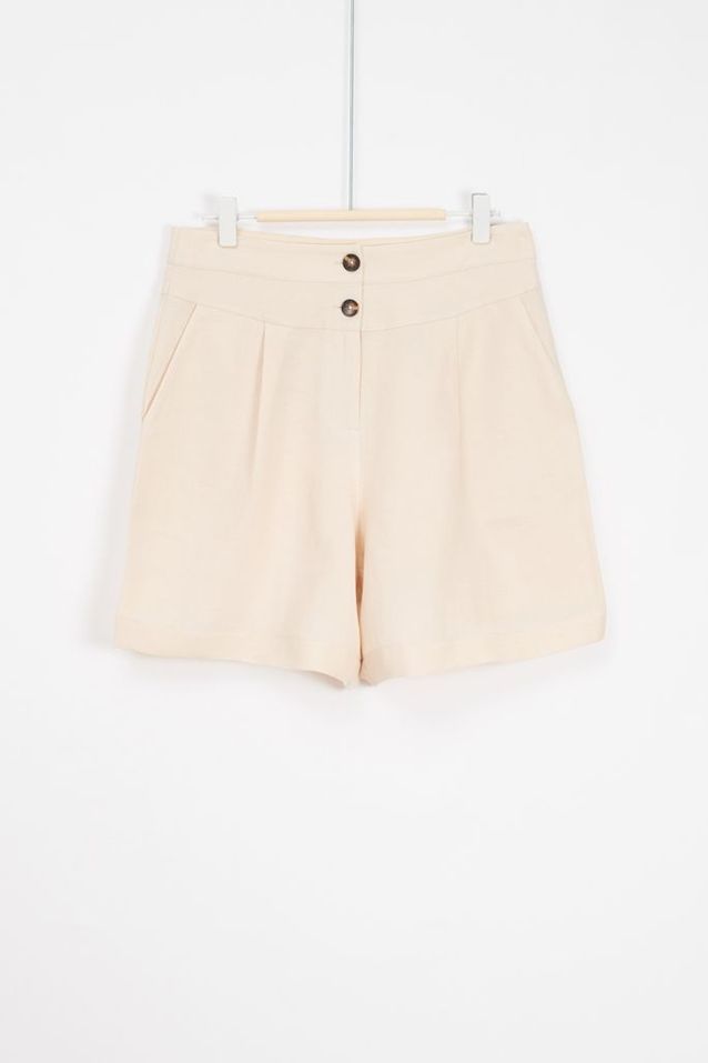 Cet été, le mini short sera partout Mini short Caroll - Cet été, le mini short sera partout