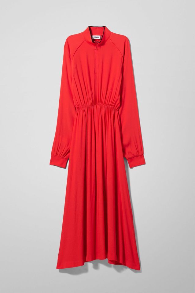 Robe rouge 30 robes rouges pour pimenter vos soirées Elle