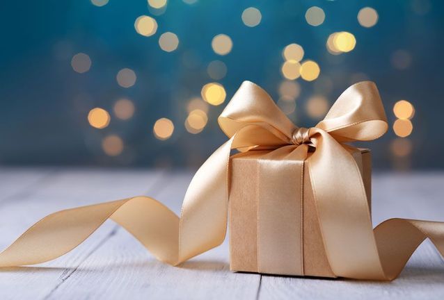 10 idées de cadeaux de Noël à offrir aux personnes dont vous n