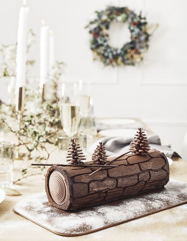 Buche De Noel 2019 Lenotre Les Plus Belles Buches De Noel 2019