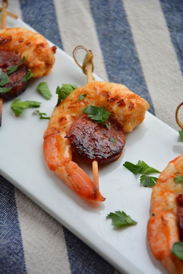 Brochette de gambas et chorizo - Noël pour les nuls : 25 idées de recettes bluffantes - Elle