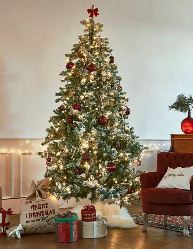 Les plus beaux sapins artificiels pour célébrer Noël - Elle