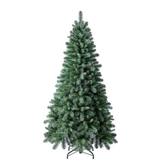 Les plus beaux sapins artificiels pour célébrer Noël Elle