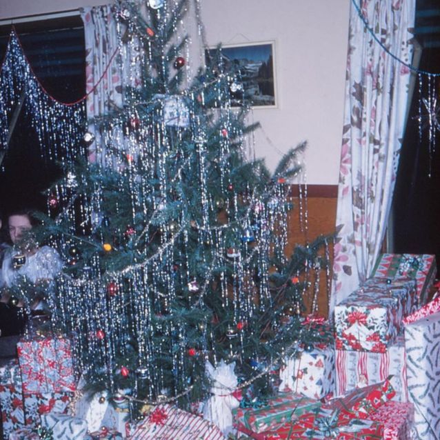 Voici le style de sapin de Noël le plus en vogue de l'hiver 2023 Elle