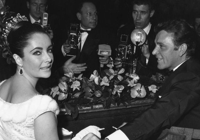 Couple de légende : Elizabeth Taylor et Richard Burton, amour passionnel à Hollywood