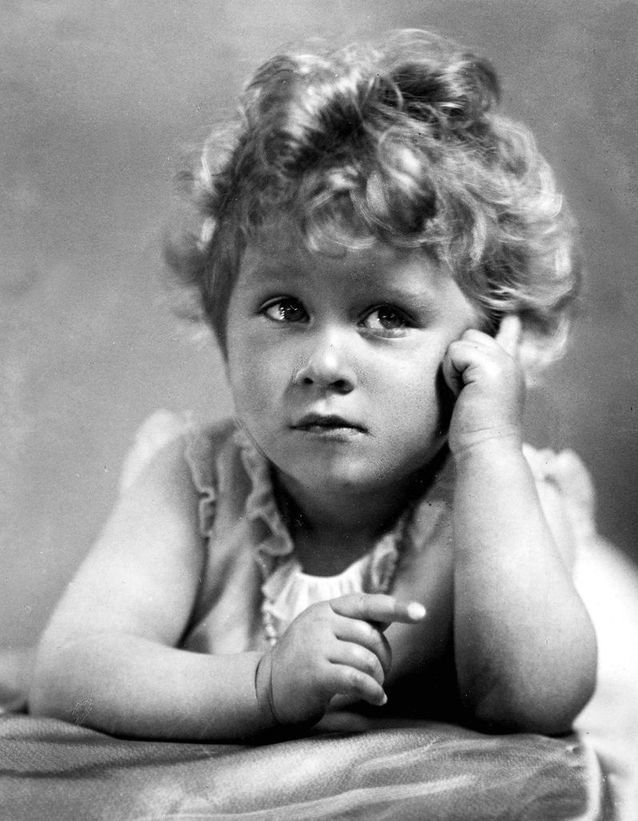 Elisabeth Ii Enfants Royaux A Qui Ressemblera L Enfant De Kate Middleton Elle