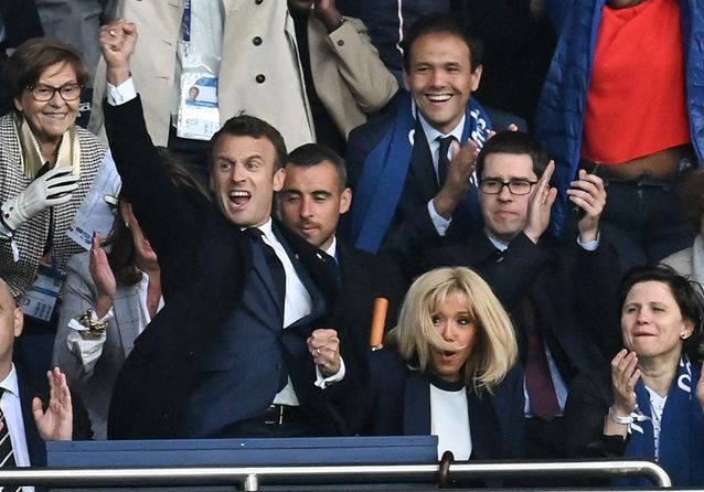 France Coree Du Sud Emmanuel Macron Fou De Joie Lors De La Victoire Des Bleues Elle