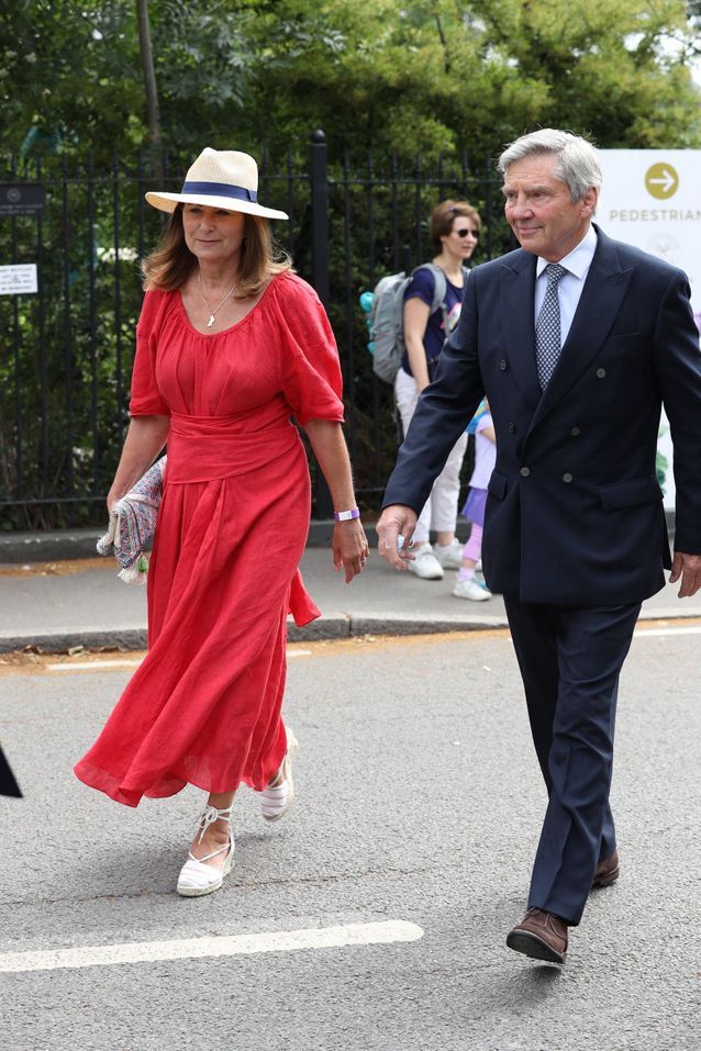 Michael et Carole Middleton au tournoi de Tennis de Wimbledon en juillet 2021